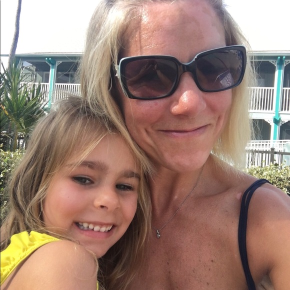 Meet your Posher, Renee - Picture 6 of 9